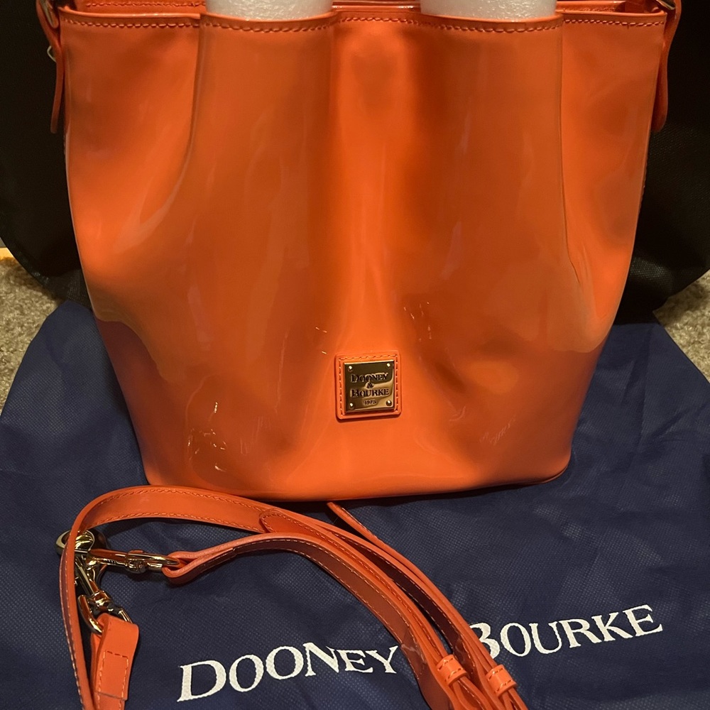 New Dooney & Bourke purse